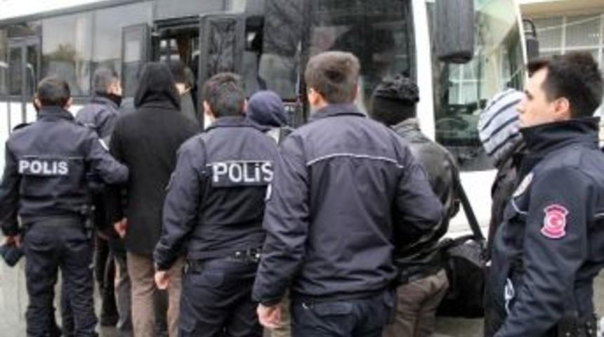 Samsun&rsquo;da Fet&ouml;&rsquo;den 14 Kişi Tutuklandı