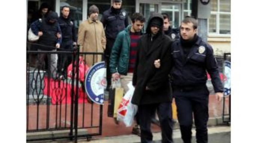 Samsun'daki Fet&ouml;/pdy Operasyonuna 14 Tutuklama