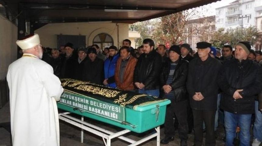 (özel Haber) Cenaze Namazı Sırasında Akıllara Durgunluk Veren Olay