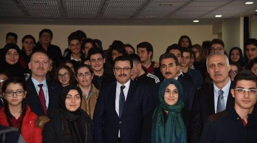 Başkan Gen&ccedil;, Sosyal Bilimler Lisesi &Ouml;ğrencileri İle 15 Temmuz&rsquo;u Konuştu