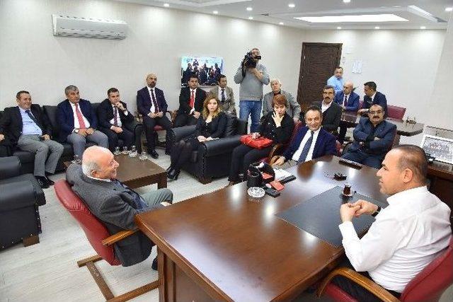 Başkan Sözlü: “adana’da 100 Yıllık Şehir Planlaması Yapıyoruz”