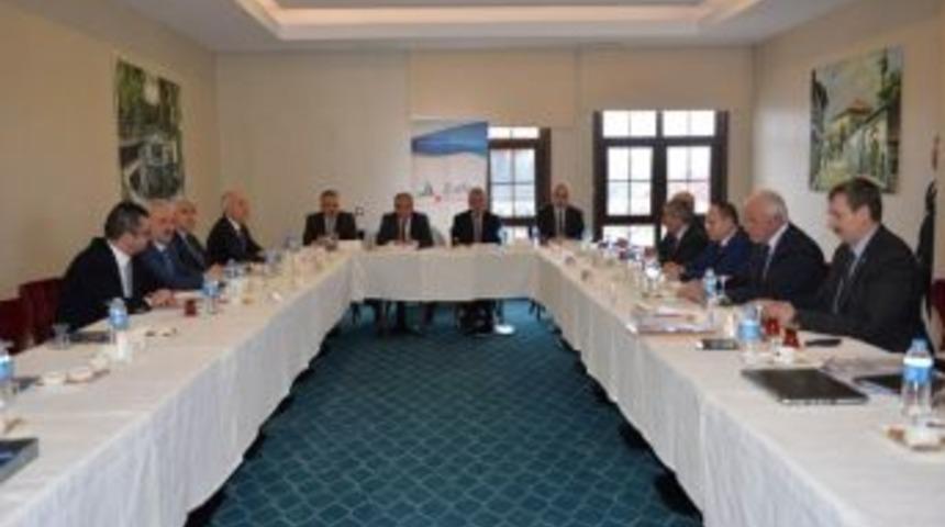 Zeka K&uuml;tahya&rsquo;da Toplandı