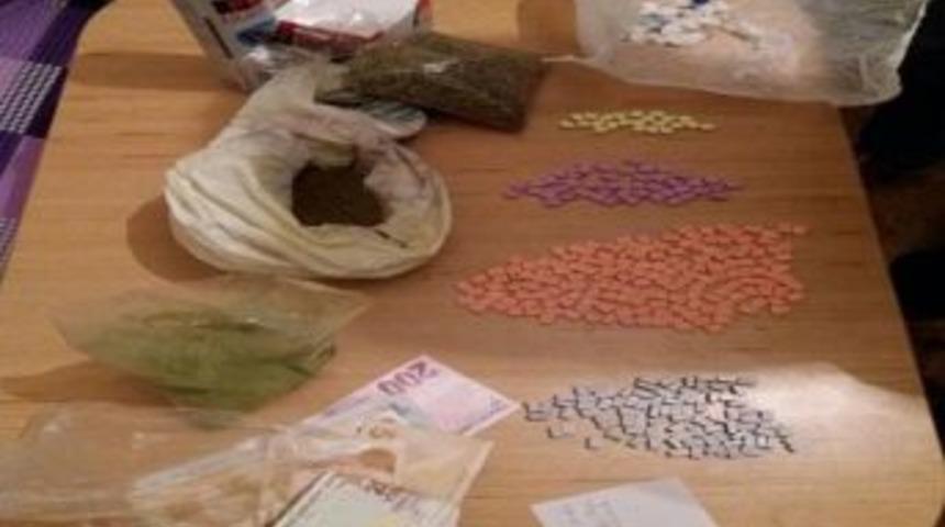 İzmit'te Uyuşturucu Operasyonu