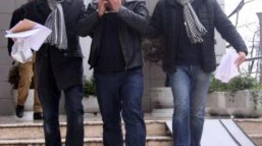 Dolandırıcı, Diğer Su&ccedil;larını Da İtiraf Etti