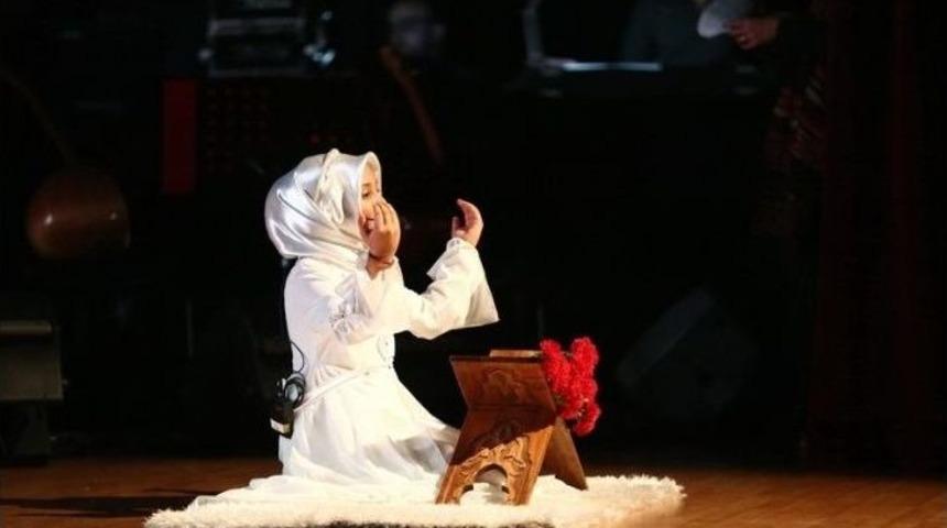 Asım&rsquo;ın Nesli, Mehmet Akif&rsquo;i Y&acirc;d Etti