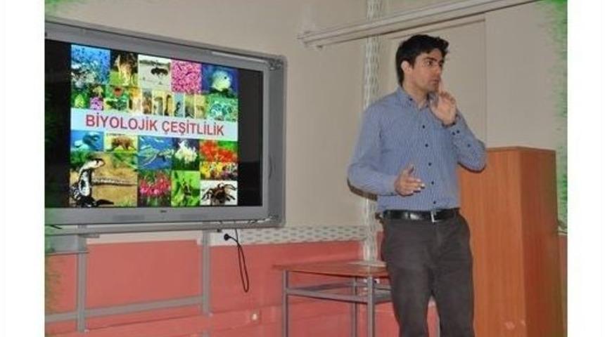 Bilecik&rsquo;te &Ouml;ğrencilere Biyolojik &Ccedil;eşitlilik Eğitim Semineri Verildi