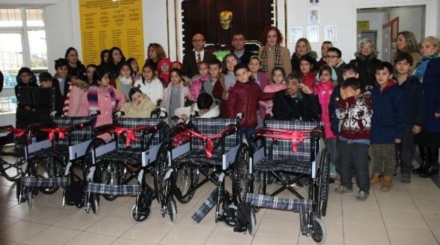 Öğrencilerden Ziçev’e Anlamlı Bağış