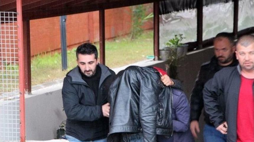 Fethiye&rsquo;de Bebeğini Sahile Bırakıp Ka&ccedil;an Anne Yakalandı