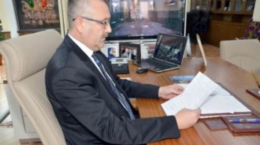 Basket&ccedil;i Kızlar Mektupla Başkan &Ouml;zkan&rsquo;a Teşekk&uuml;r Etti