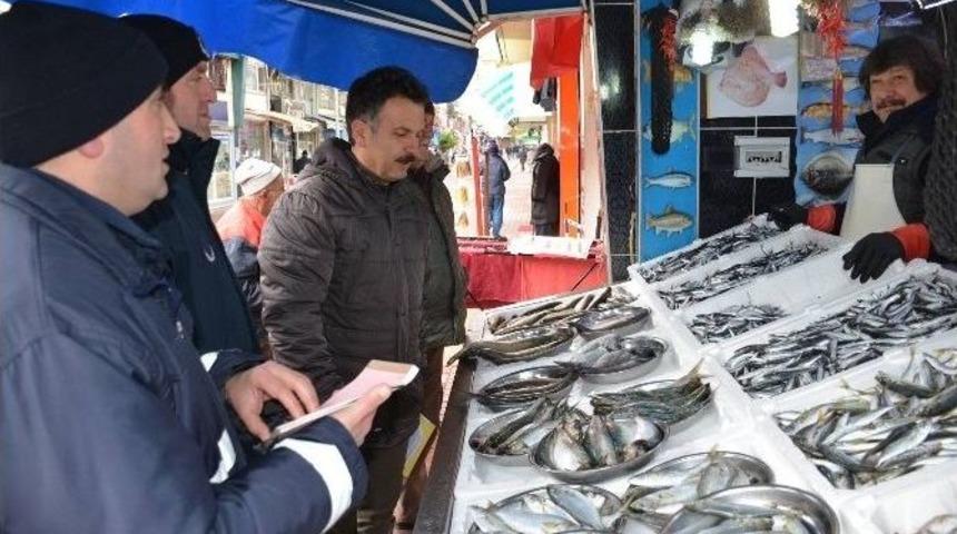 G&ouml;rele&rsquo;de Zabıta Ekipleri Balık&ccedil;ıları Denetlendi