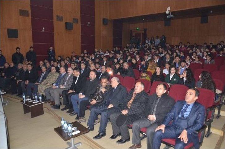 Yüksekovalı Öğrenciler Ödüllendirildi G1