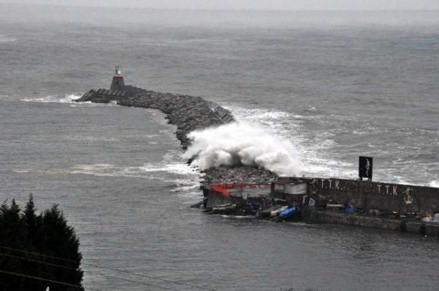 Zonguldak'ta Dev Dalgalar