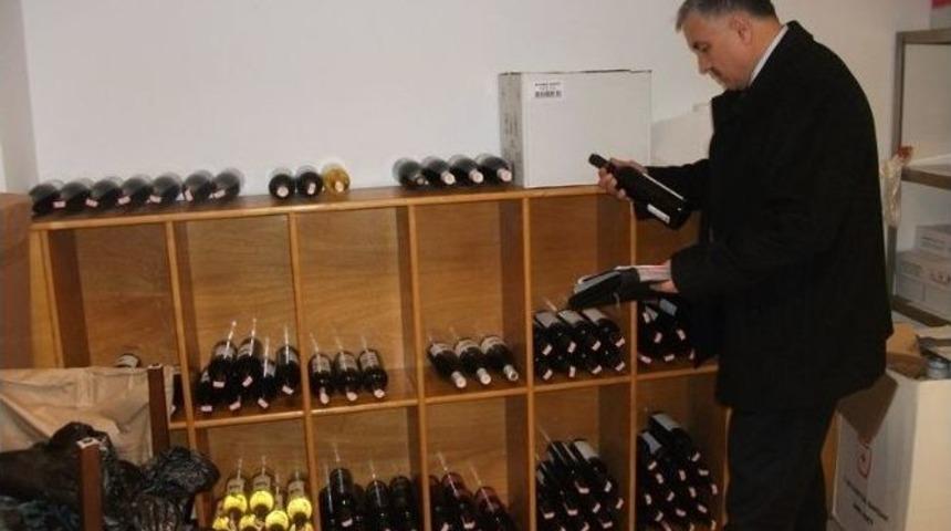 Nevşehir&rsquo;de Alkoll&uuml; Satış Yapan İş Yerleri Denetleniyor