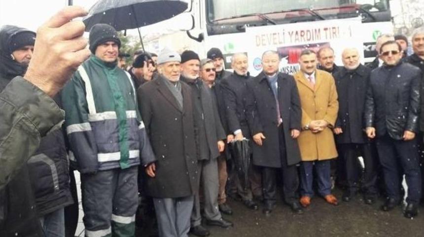 Develi&rsquo;den Halep&rsquo;e 4 Tır Yardım