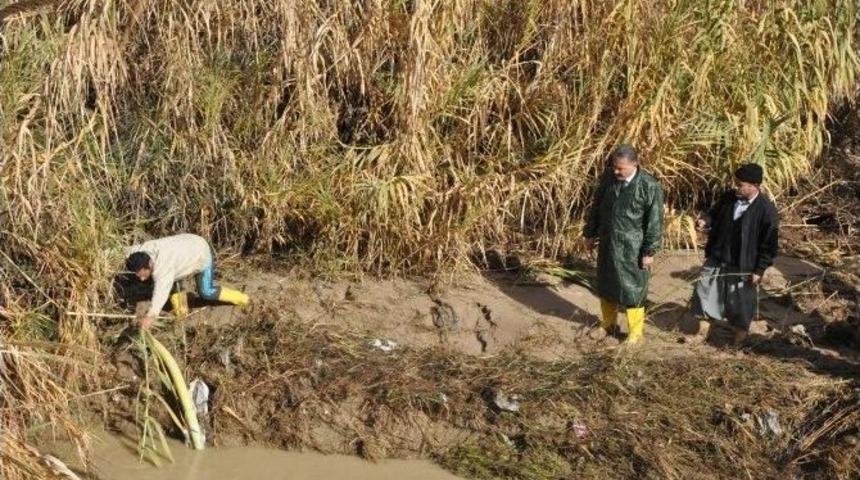 Başkan Tuna, Yalınayak&rsquo;ta Arama-kurtarma &Ccedil;alışmalarına Katıldı