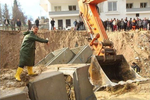 Başkan Tuna, Yalınayak’ta Arama-kurtarma Çalışmalarına Katıldı