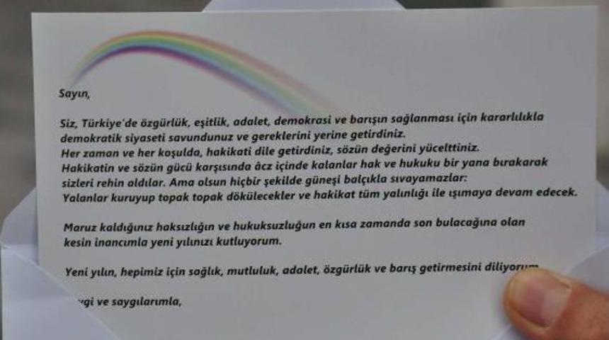 Tutuklu Hdp&rsquo;Lilere Yeni Yıl Kartı