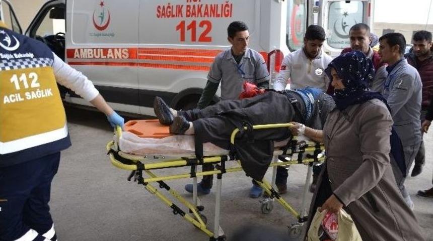 Siverek’te Trafik Kazası: 1’i Çocuk 3 Yaralı