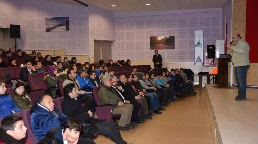 Kartepe Belediyesi&rsquo;nden Gen&ccedil;lere Oryantiring Semineri