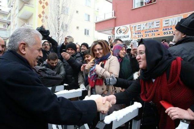 Başbakan Yıldırım, Kaya Çiftinin Evine Misafir Oldu