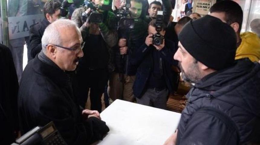 Mersin'de 2 Kişinin &Ouml;ld&uuml;ğ&uuml; Selde Kaybolan 3 Kişi Aranıyor (4)