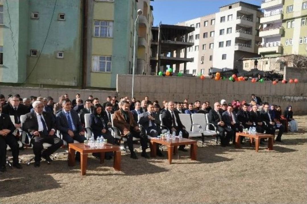 Şırnak&rsquo;ta Gen&ccedil; &Ccedil;ift&ccedil;ilere Hibe Destekleri Dağıtıldı