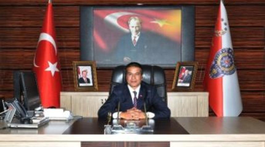 Emniyet M&uuml;d&uuml;r&uuml; Alper&rsquo;den Yeni Yıl Mesajı