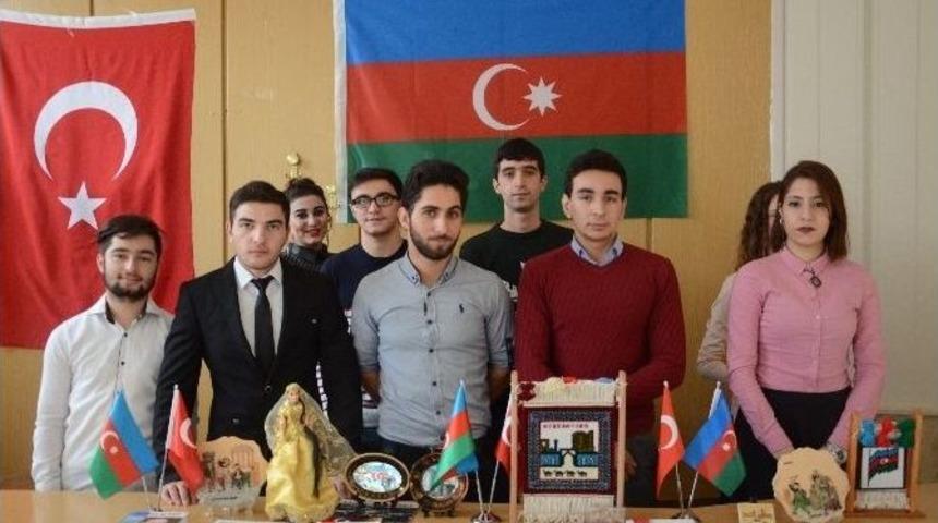 Malatya İn&ouml;n&uuml; &Uuml;niversitesi&rsquo;nde &lsquo;d&uuml;nya Azerbaycanlılarının Dayanışma G&uuml;n&uuml;&rsquo; Kutlaması