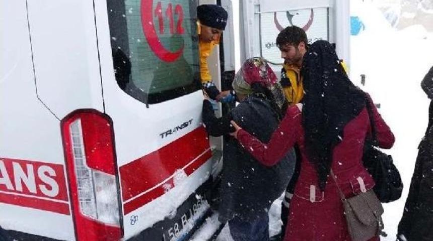 Yolu Kapalı K&ouml;ylerdeki Hastalar I&ccedil;in Seferber Oldular