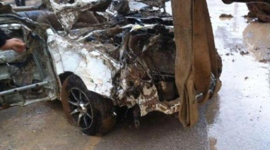 Mersin'de 2 Kişinin &Ouml;ld&uuml;ğ&uuml; Selde Kaybolan 3 Kişi Aranıyor (6)