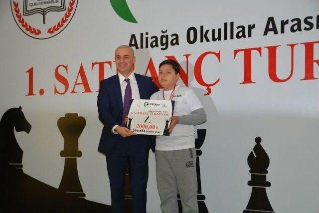 Aliağa’da “satranç Turnuvası” Düzenlendi