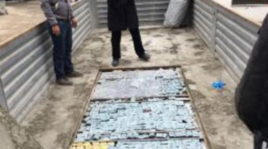 Suriye'den Giriş Yapan Tır'da 1.5 Milyon Liralık Ila&ccedil; Ele Ge&ccedil;ti