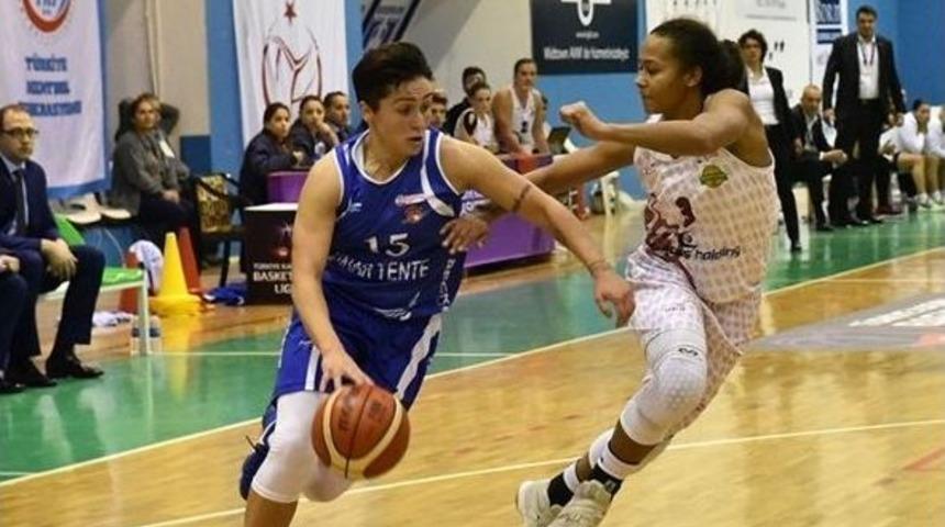 Bornova Becker Spor Deplasmanda Kazanmasını Bildi