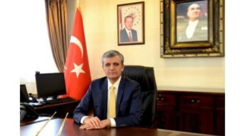 Vali Özefe’den Yeni Yıl Mesajı