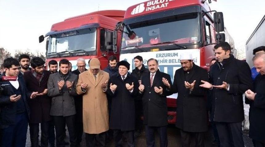 Ak Gen&ccedil;lik&rsquo;ten Halep&rsquo;e 3 Tır Yola &Ccedil;ıktı