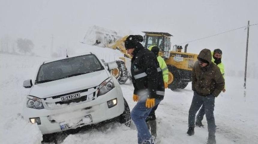 Balıkesir&rsquo;de 240 K&ouml;y Yolu Ulaşıma Kapandı