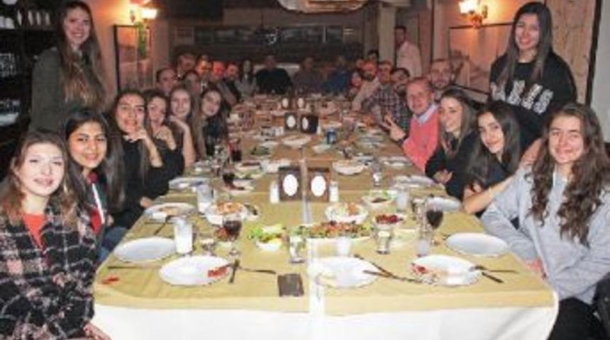 Karşıyaka Filesi Yeni Yılı Kutladı