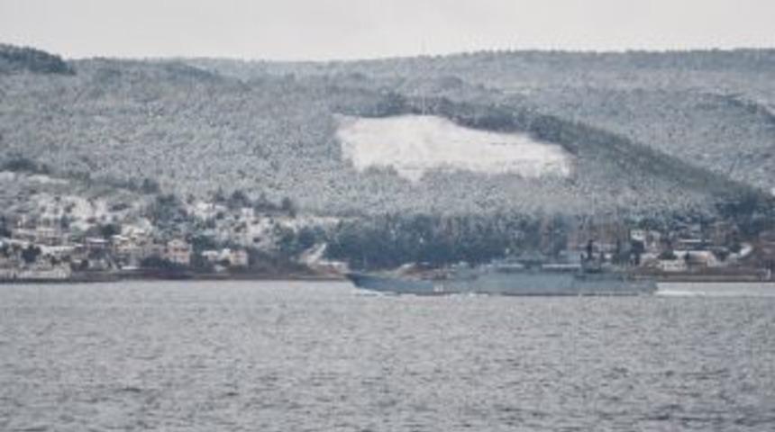 Rus Savaş Gemisi &Ccedil;anakkale Boğazı&rsquo;ndan Ge&ccedil;ti