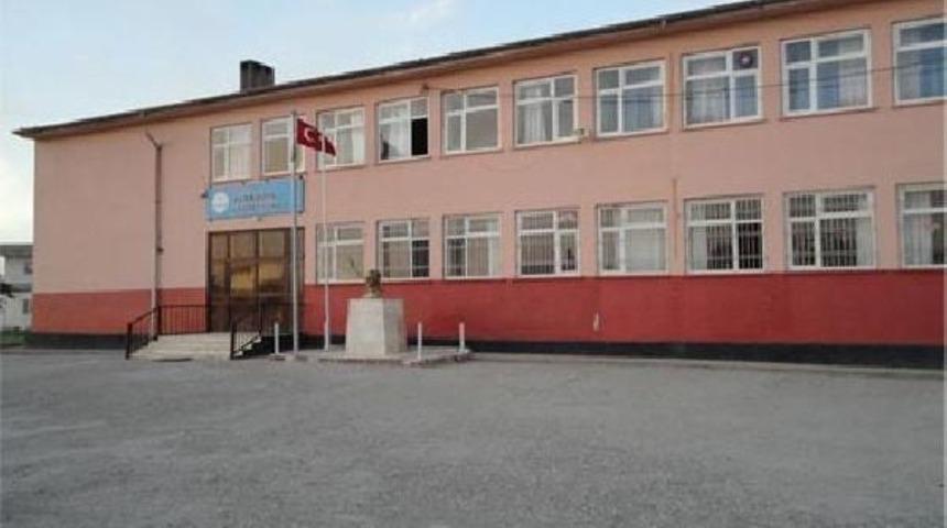 Sınır K&ouml;y&uuml;ndeki &Ouml;ğrencilerden Şehit Anması: Allah Sizi Korusun Kahraman Askerler