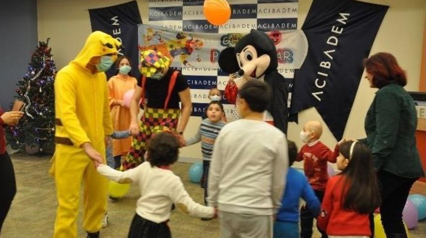 L&ouml;semili &Ccedil;ocuklar İ&ccedil;in Yeni Yıl Eğlencesi
