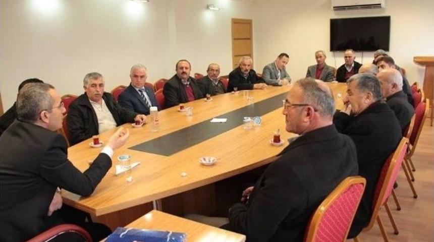 Tosya K&ouml;y Muhtarlarından Kaymakam Pişkin&rsquo;e Ziyaret