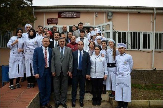 Hrü Aşçıları Dönem Sonunda Hünerlerini Sergilediler