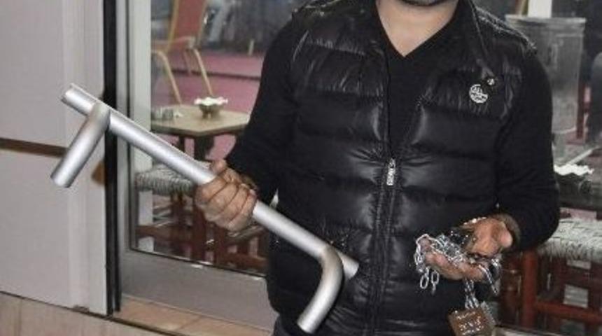 Hırsızlar İş Yerini 1 Dakikada Soydu