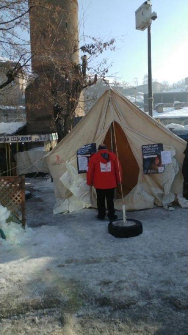 Bitlis Kızılay Şubesi'nden Halep'e Yardım Kampanyası