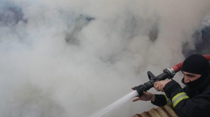 Bursa&rsquo;da Korkutan Yangın