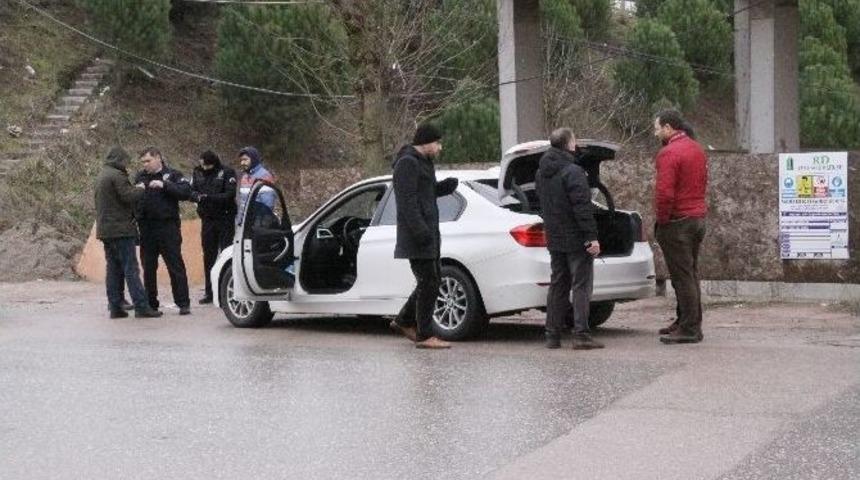 Arama Listesindeki Otomobil Polis Ekiplerini Alarma Ge&ccedil;irdi