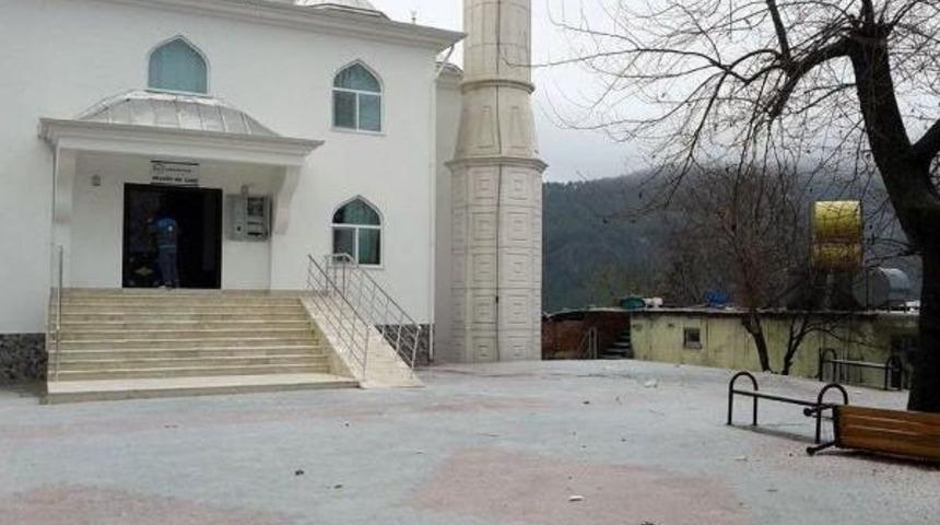 Yıldırım Isabet Eden Minare Hasar G&ouml;rd&uuml;