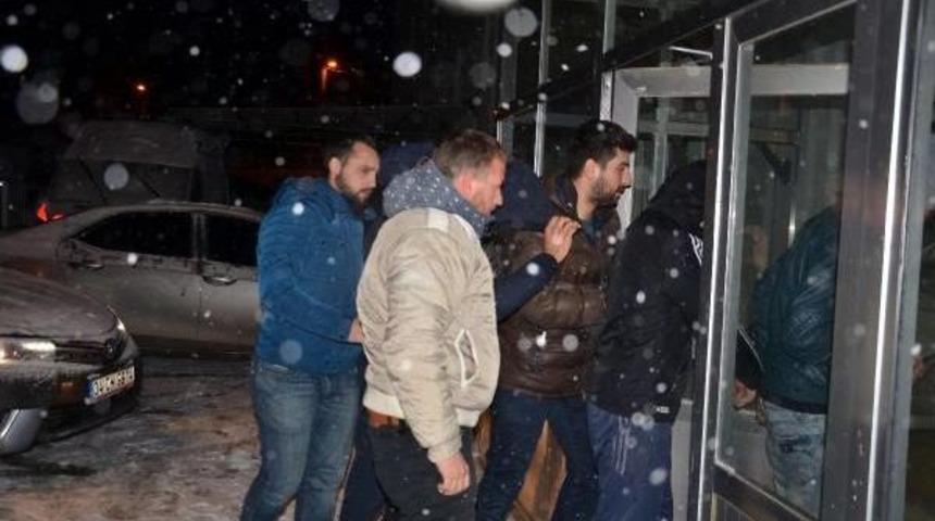 Malkara'da Uyuşturucu Operasyonu: 4 G&ouml;zaltı