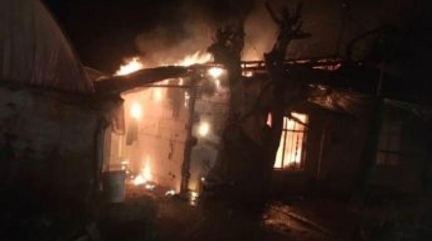 Antalya&rsquo;da Ev Yangını