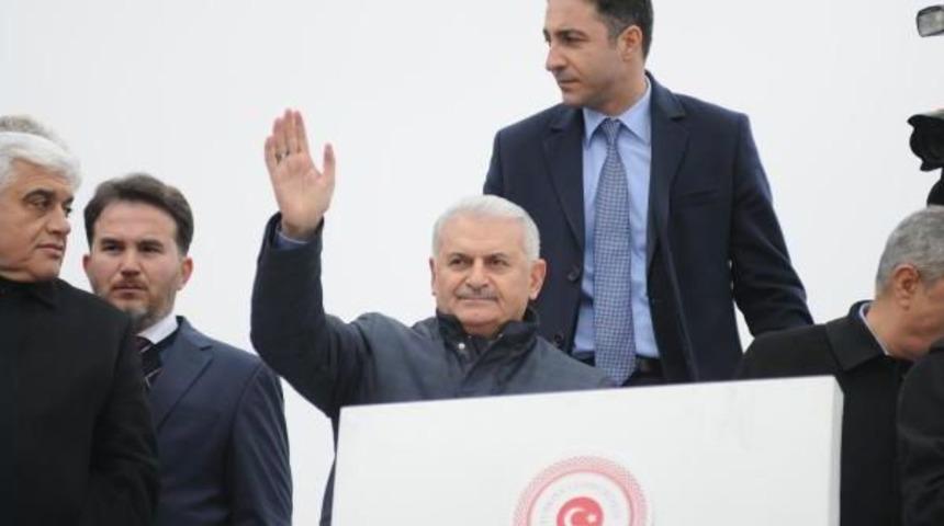 Başbakan Yıldırım: Suriye'de Ve T&uuml;rkiye'deki Ter&ouml;ristlerin Hepsini Yok Edeceğiz